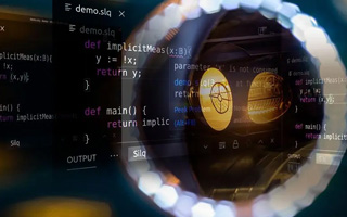 海口 ,php声明和调用变量的符号是什么？